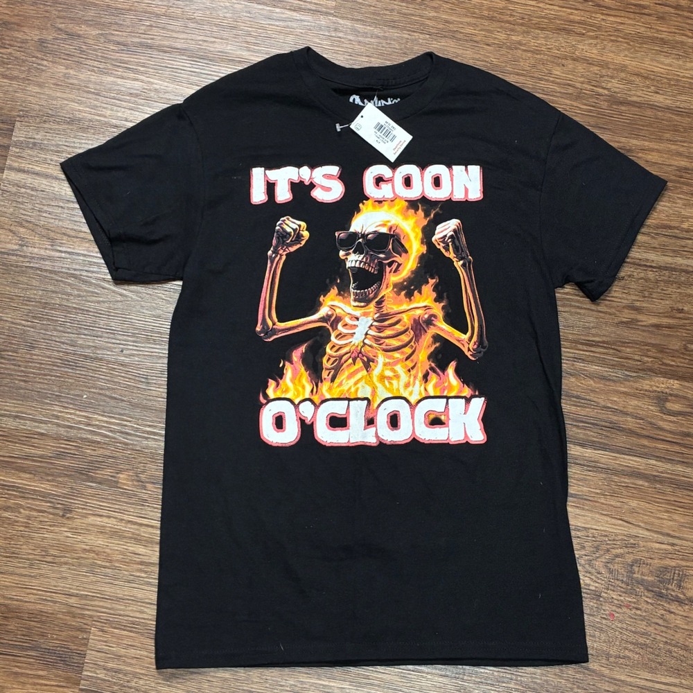 Spencer's Graphic Tee Mens Small Black NWT It's Goon O'Clock Flaming Skeleton